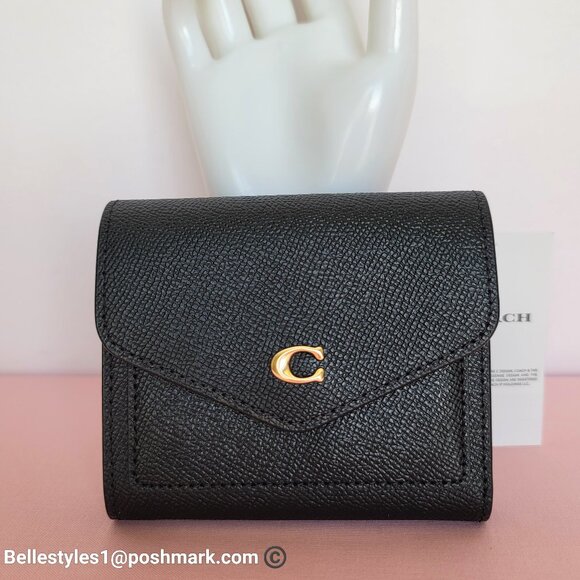 COACH Wyn Crossgrain Leather Small Leather Wallet- Black color - Picture 1 of 16